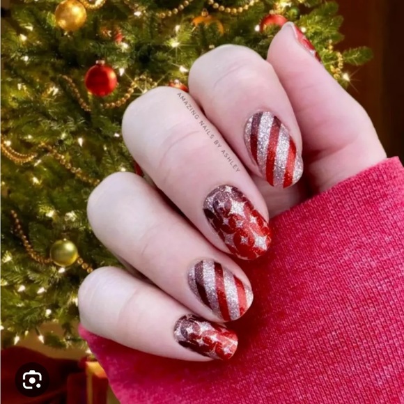*Retired* Color Street: Wrap It Up | Christmas Holiday Gold Red Metallic Stripes - Picture 11 of 15